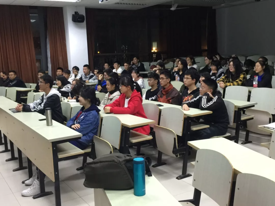 学长面对面 学长面对面